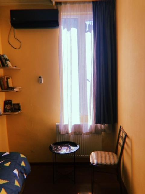 Home Away Home In Heart Of Tiflis Exterior foto
